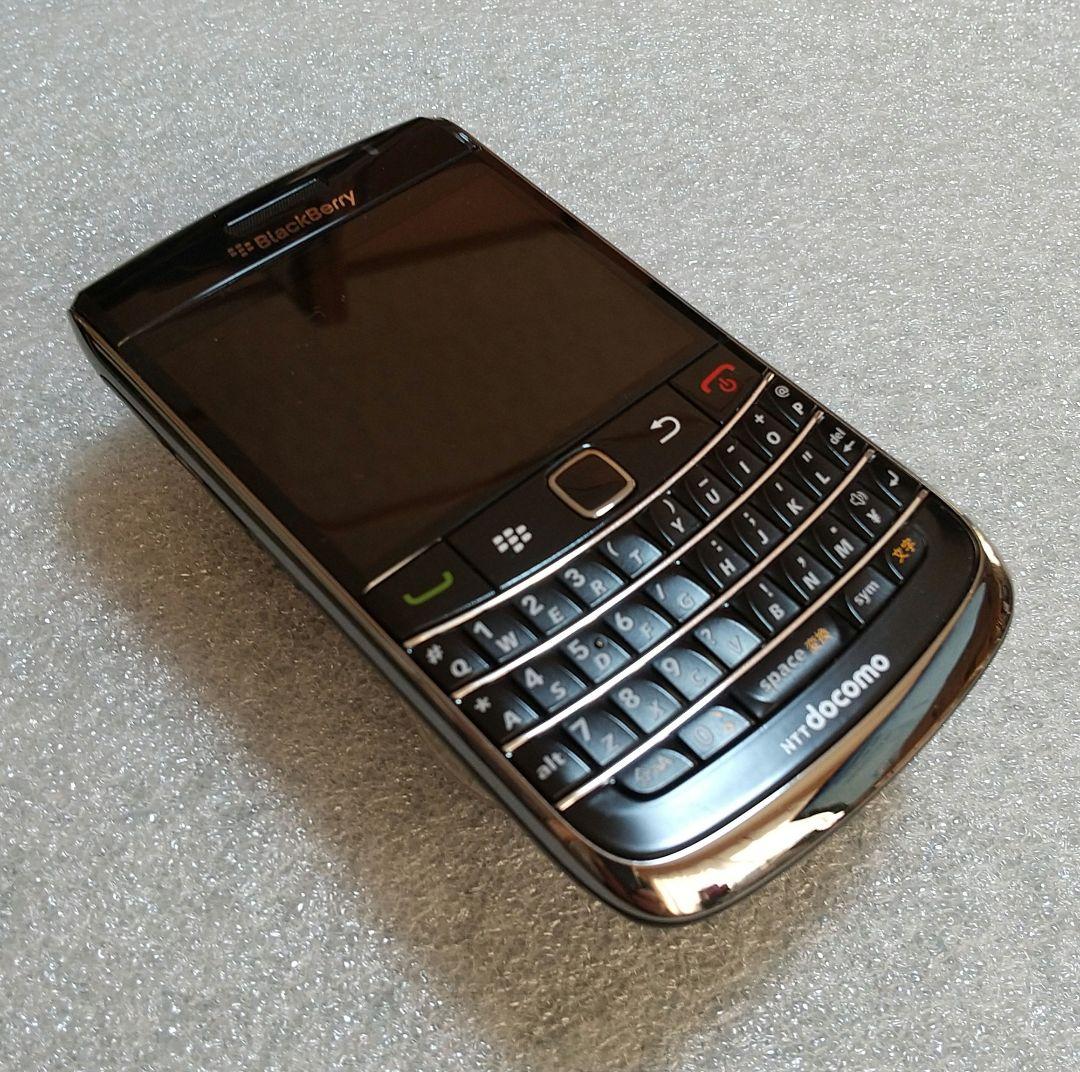 docomo　Blackberry Bold 9700 QWERTY 携帯電話