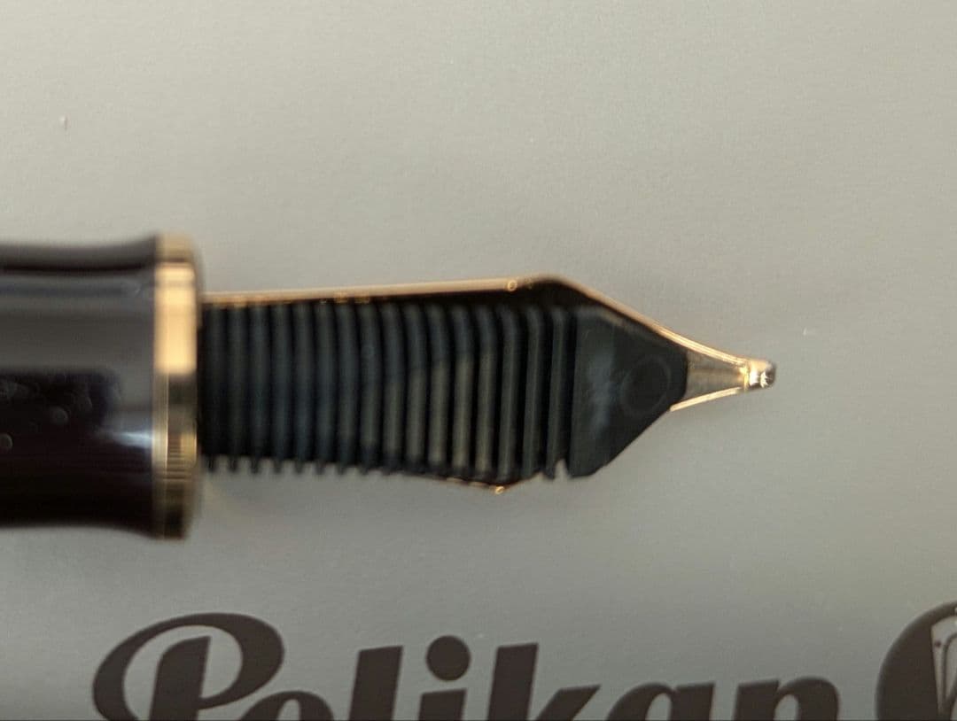 ペリカン 新品未使用　2013年茶縞トータスシェルブラウンM800万年筆B