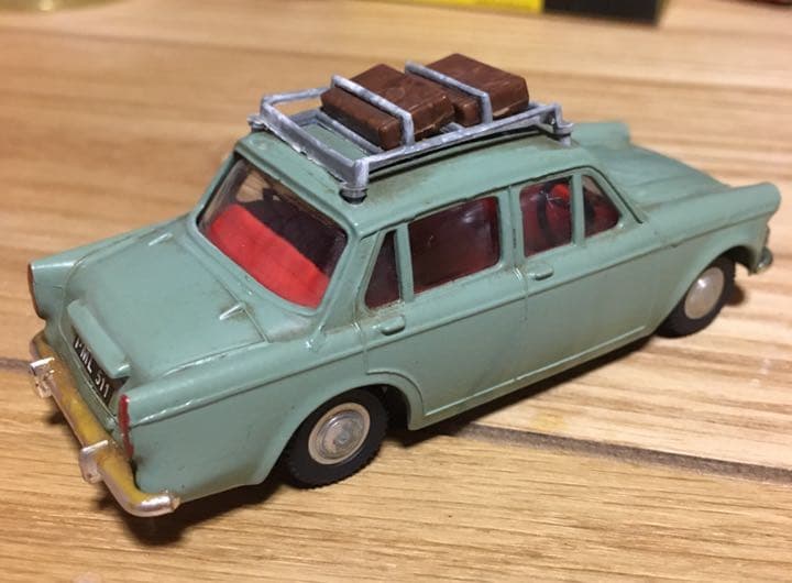 処分価格　SPOT-ON HILLMAN MINX 1800ミニカー