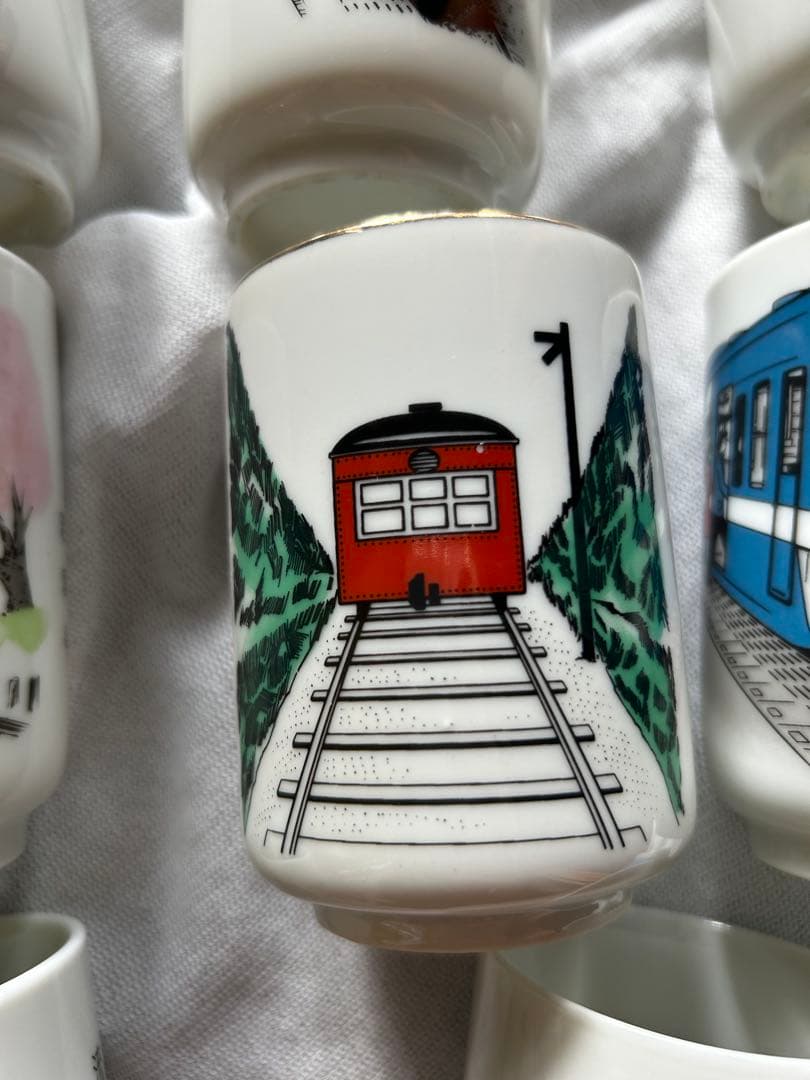 セール【レア・美品】流山電鉄　流鉄　湯飲み　9個セット　湯呑み 陶器 レトロ