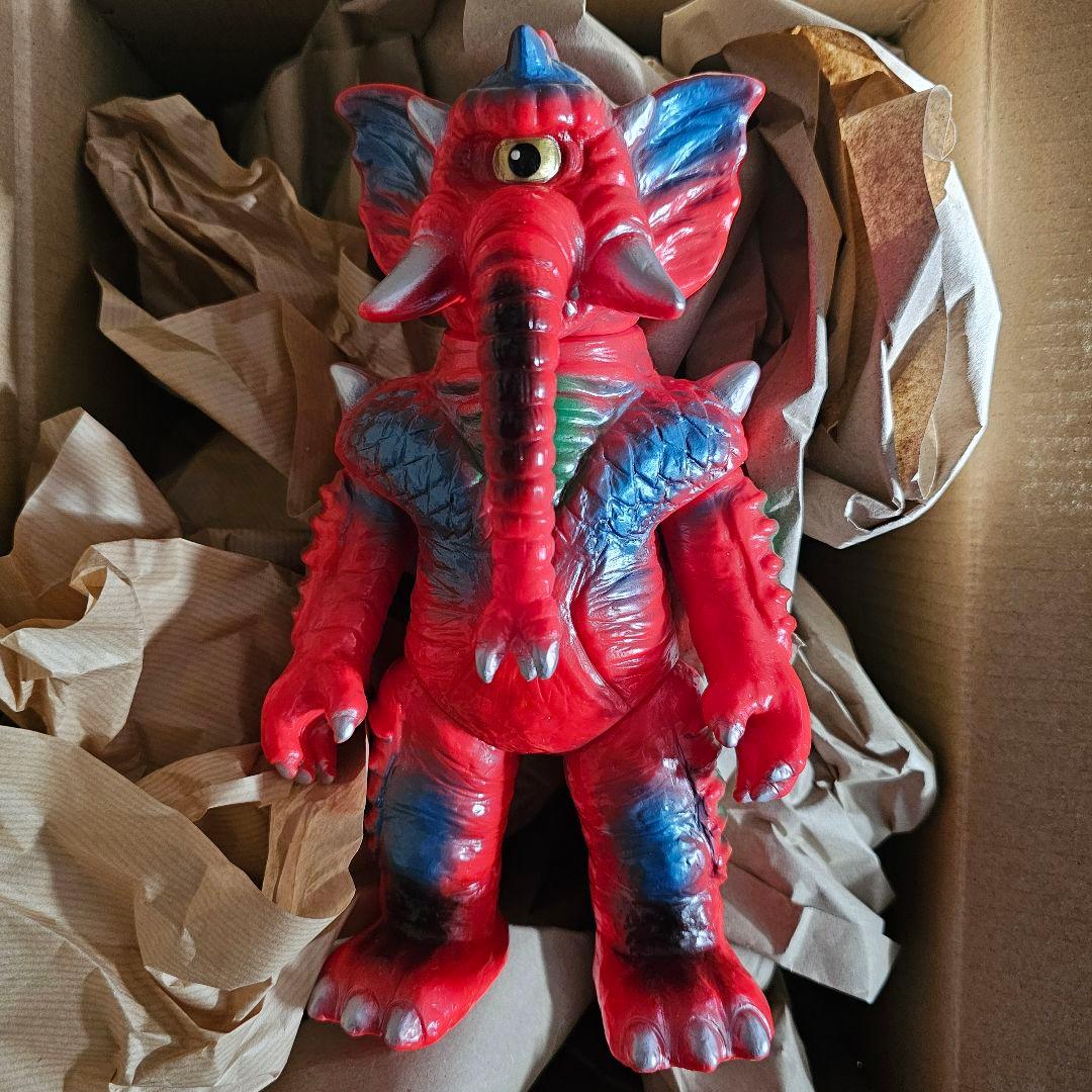 グザラ　マヤマァク　インディーズソフビ　まんだらけ　ソフビ