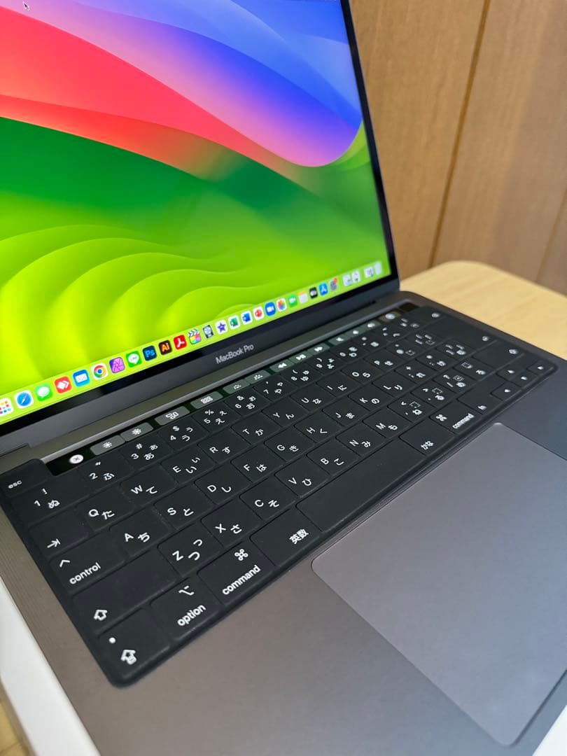 2025年OS 美品 MacBook Pro 13インチ CAD/REVIT設計