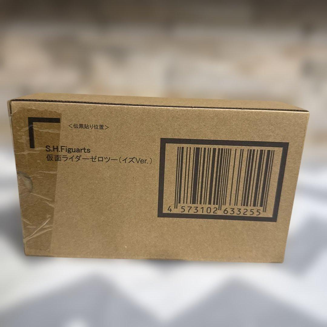 S.H.Figuarts 仮面ライダーゼロツー (イズVer.)