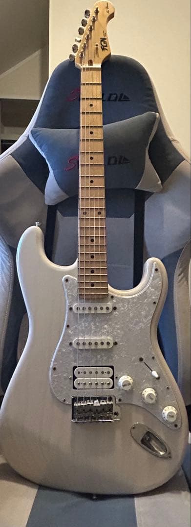 フジゲン FUJIGENストラトキャスター エレキギター neoclassic