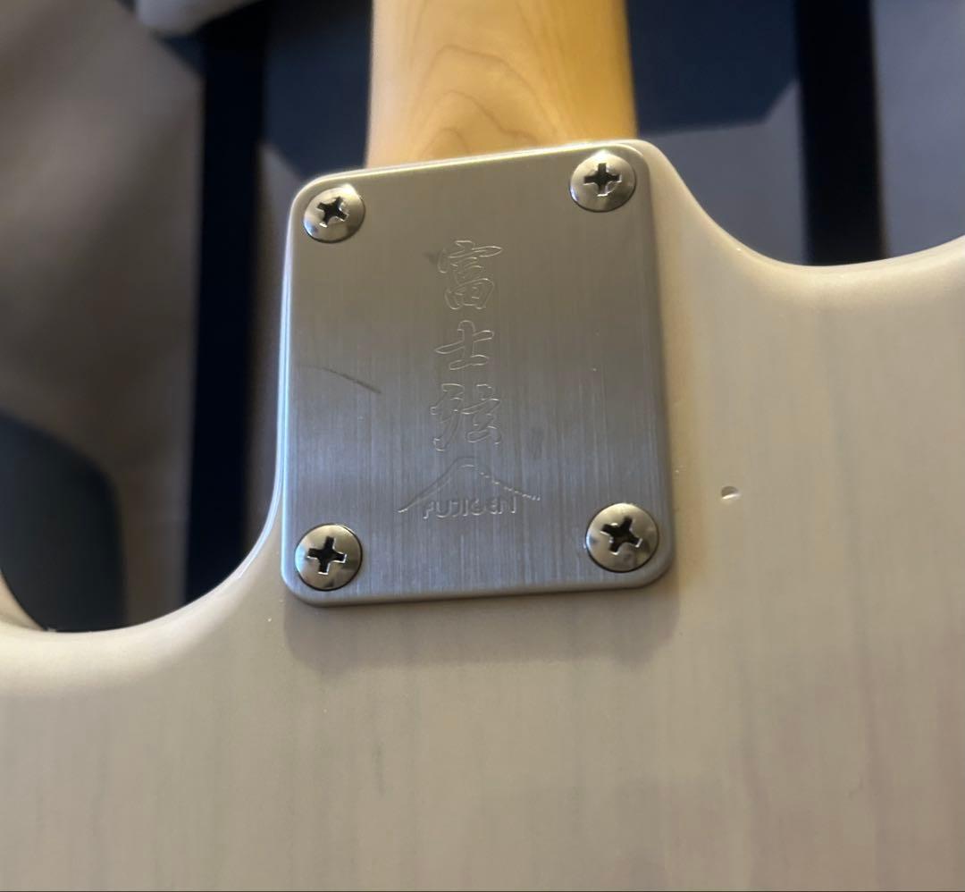 フジゲン FUJIGENストラトキャスター エレキギター neoclassic