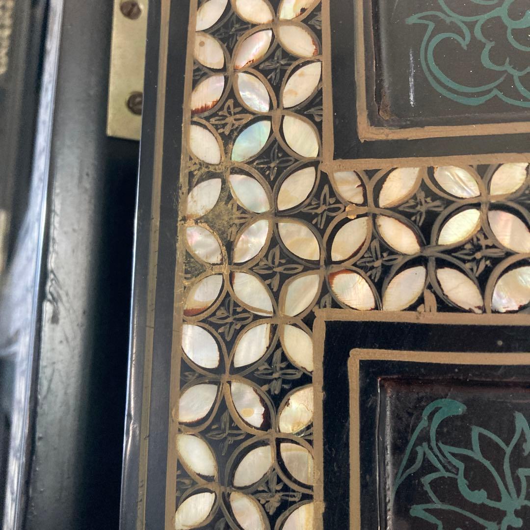 ひ*貨様 高級 天水中国 飛天漆器 螺鈿彫刻 屏風 天然木 4枚 パーテーション