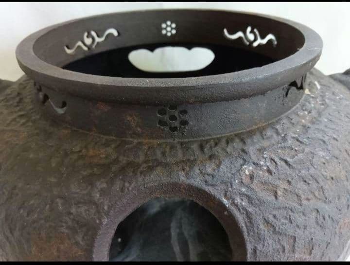 電気式火鉢　風炉型電熱器　茶道具　コード式火鉢　取り外し可能　アンティーク鋳鉄製