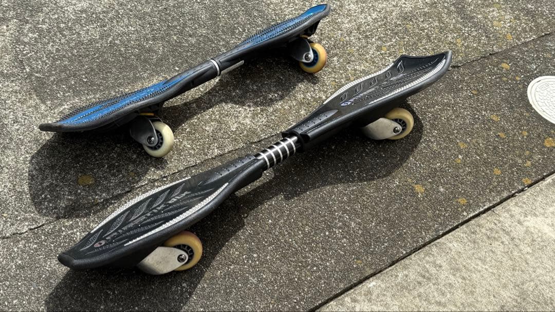 【親子で楽しむ2個セット】ラングスジャパン　リップスティック　デラックス＆ミニ