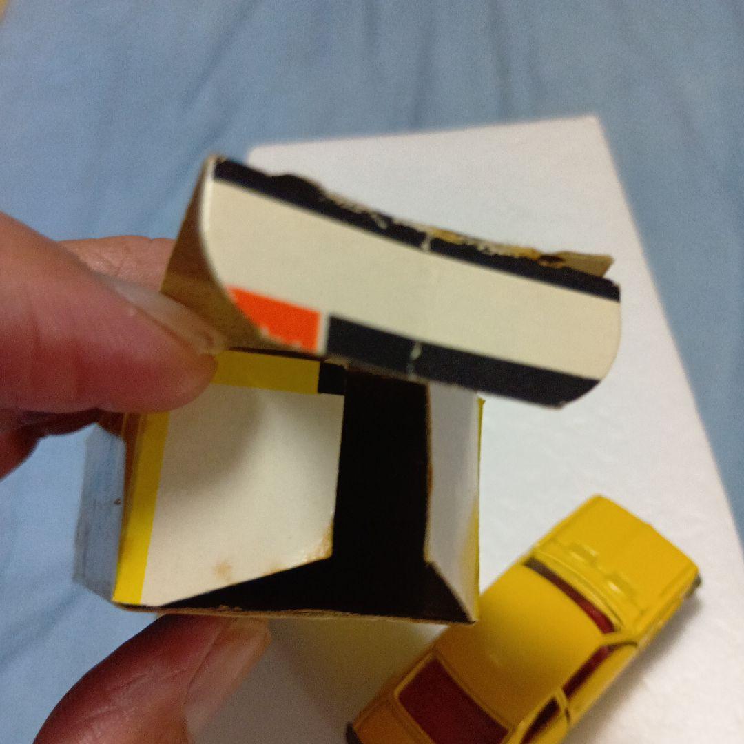 香港トミカ　トヨタ　スプリンター1200 SL　イエロー　香港製　元箱あります。