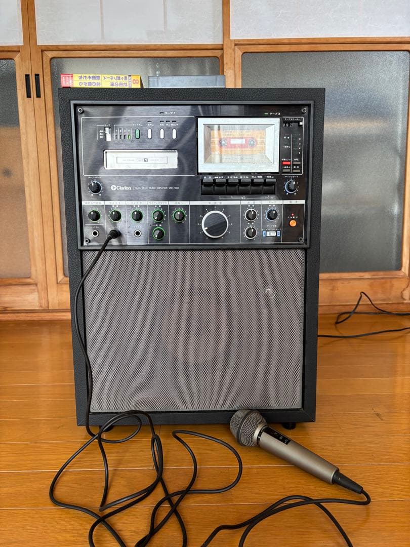 8トラックカセットモノラルテープレコーダー