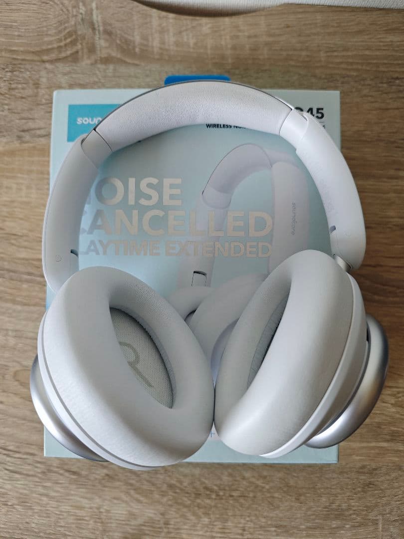 Soundcore Q45 ホワイト ワイヤレスヘッドホン