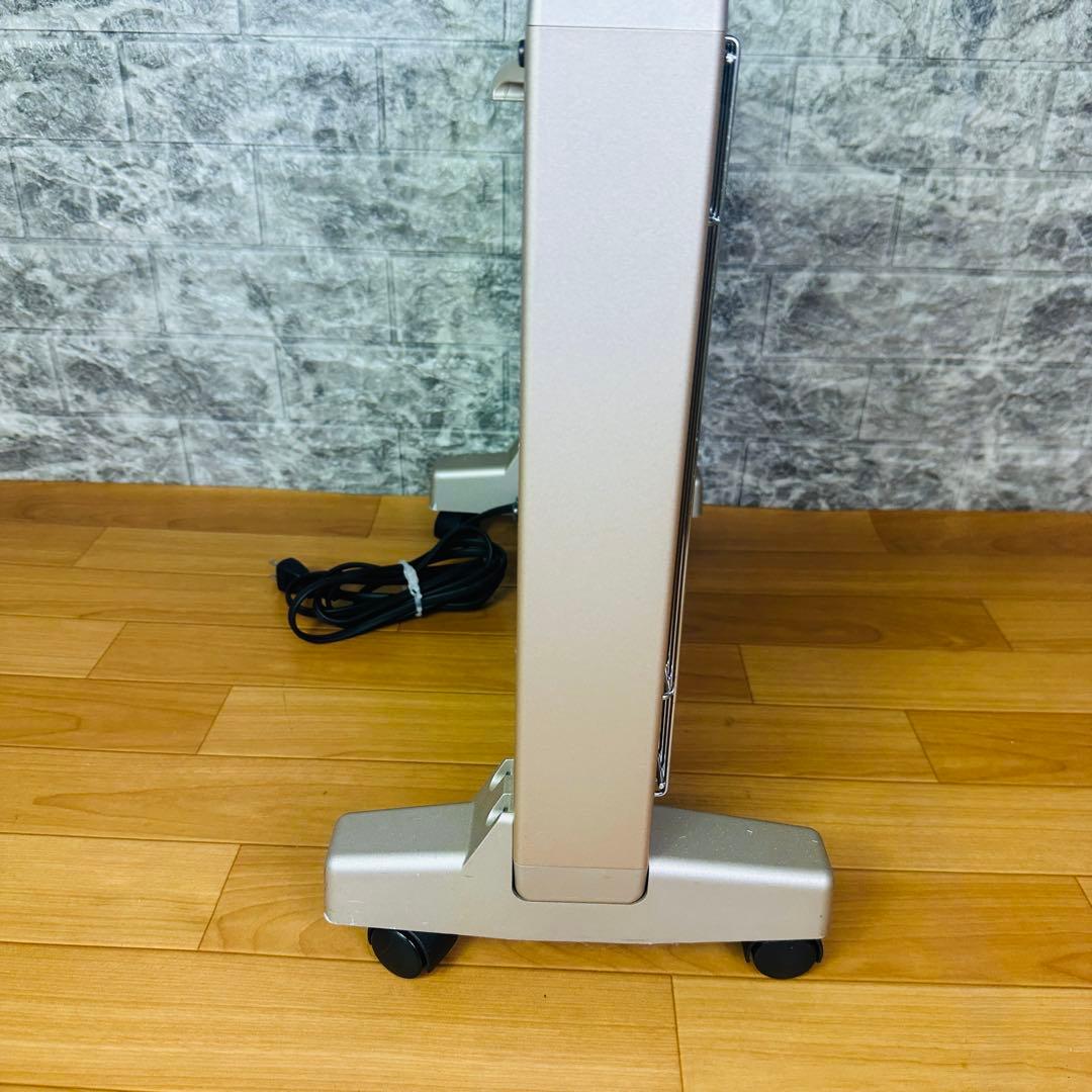 サンルミエ　遠赤外線暖房機　E800LS