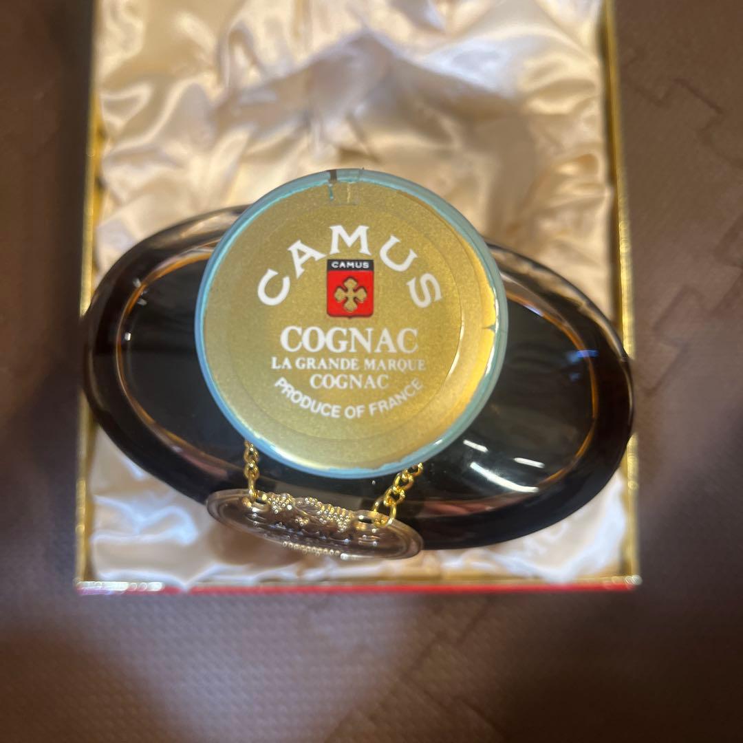 【未開栓】古酒CAMUS Cognac Baccarat 2000ギフトボックス