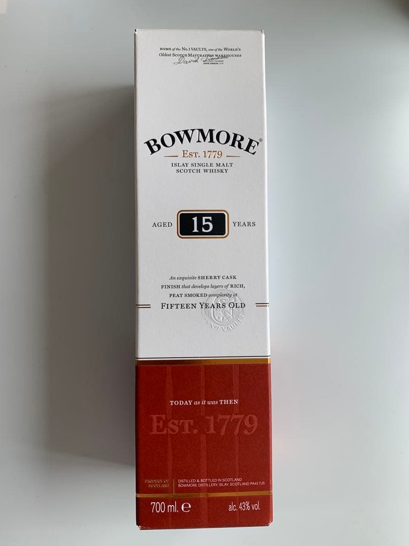 BOWMORE 15年 シングルモルトウイスキー 700ml