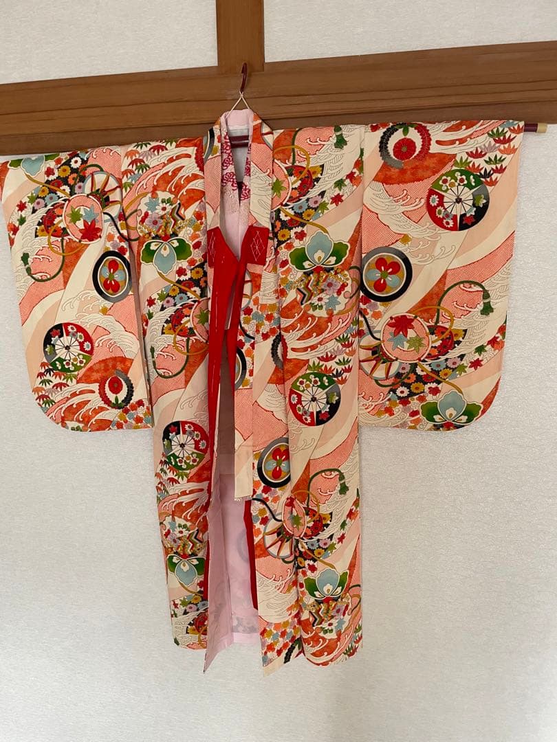 新品　未使用　希少　正絹　着物　七五三　お宮参り　しぼり　しつけ付き　女子　和柄