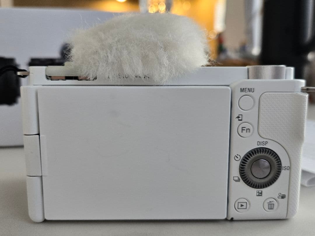 SONY ZV-E10 ホワイト カメラ本体&レンズ&グリップ