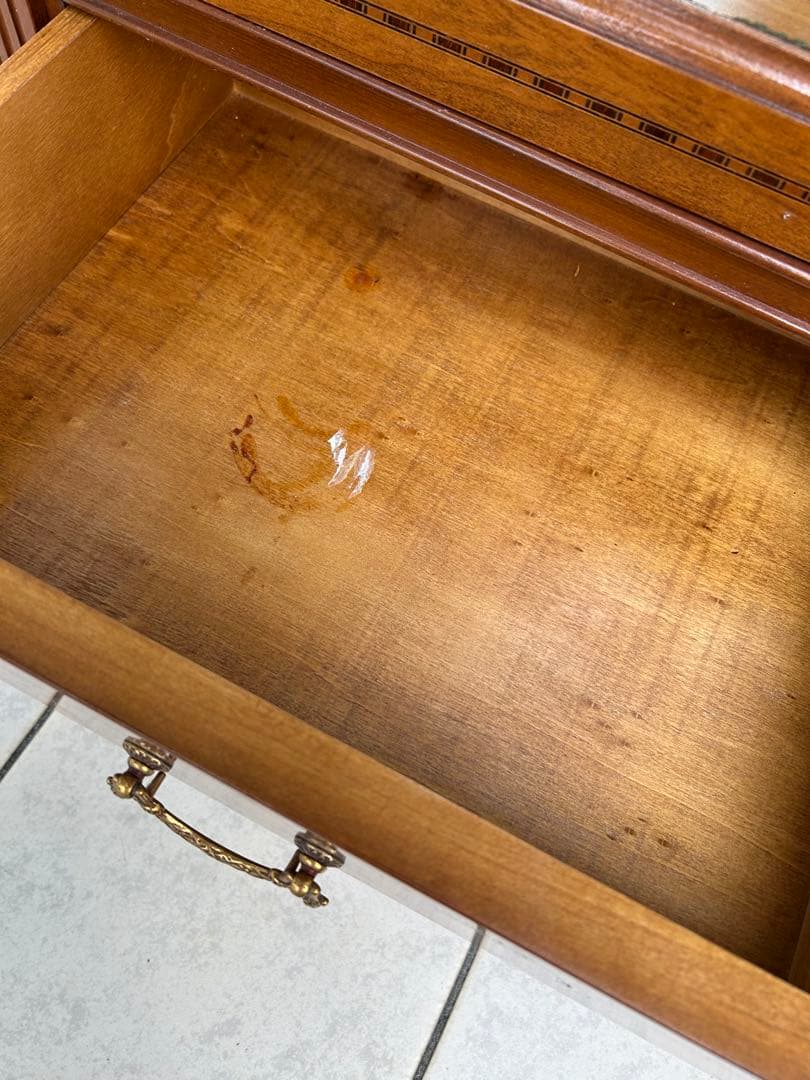 アンティーク　ヴィンテージ　ガラスキャビネット　ディスプレイ　食器棚