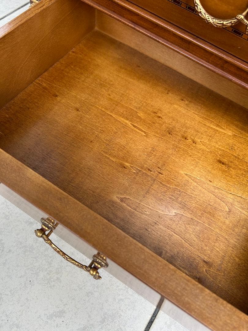 アンティーク　ヴィンテージ　ガラスキャビネット　ディスプレイ　食器棚