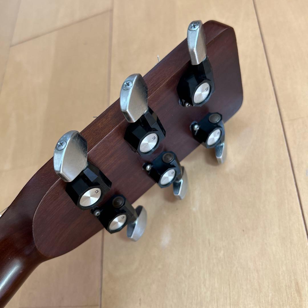 フェルナンデス W-200