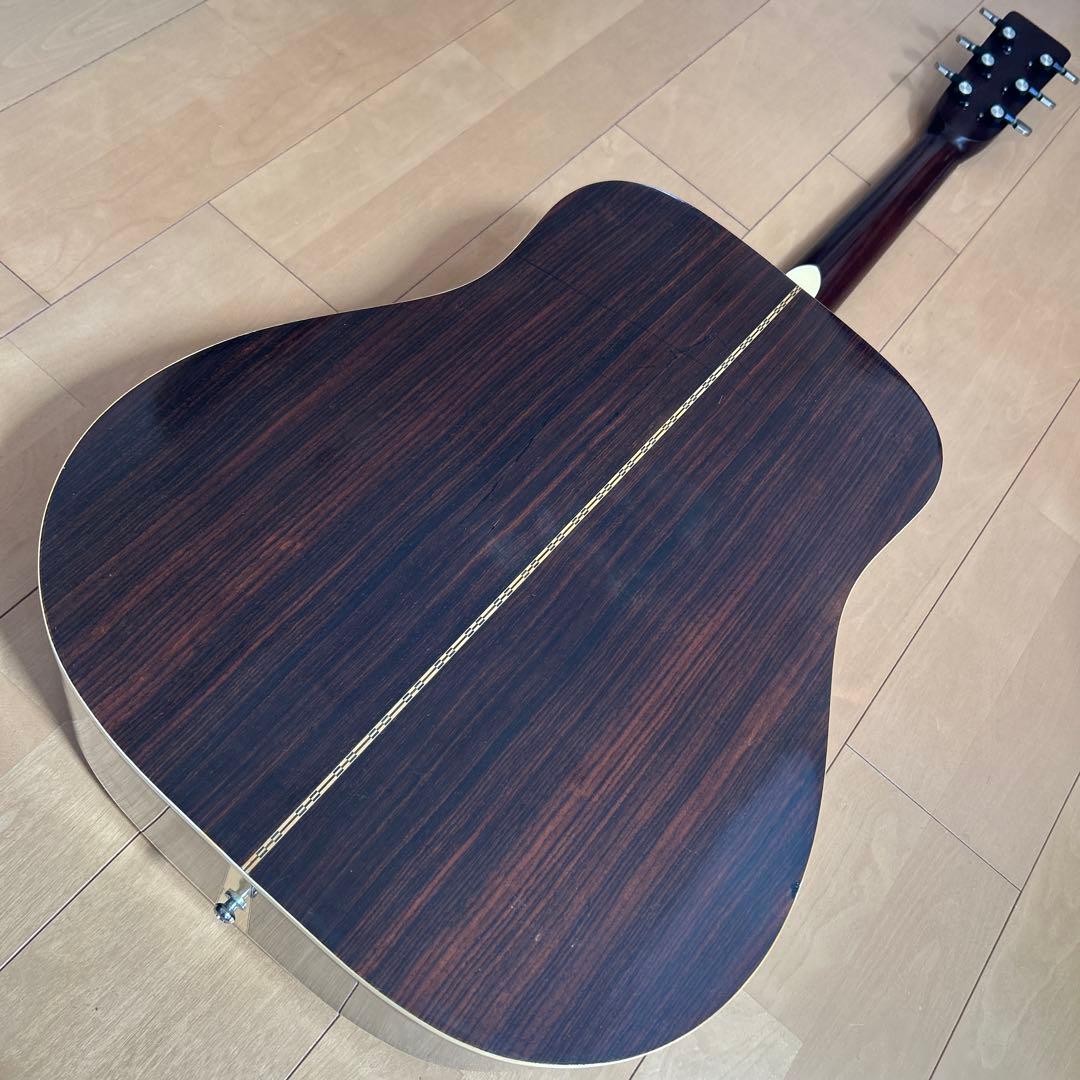 フェルナンデス W-200