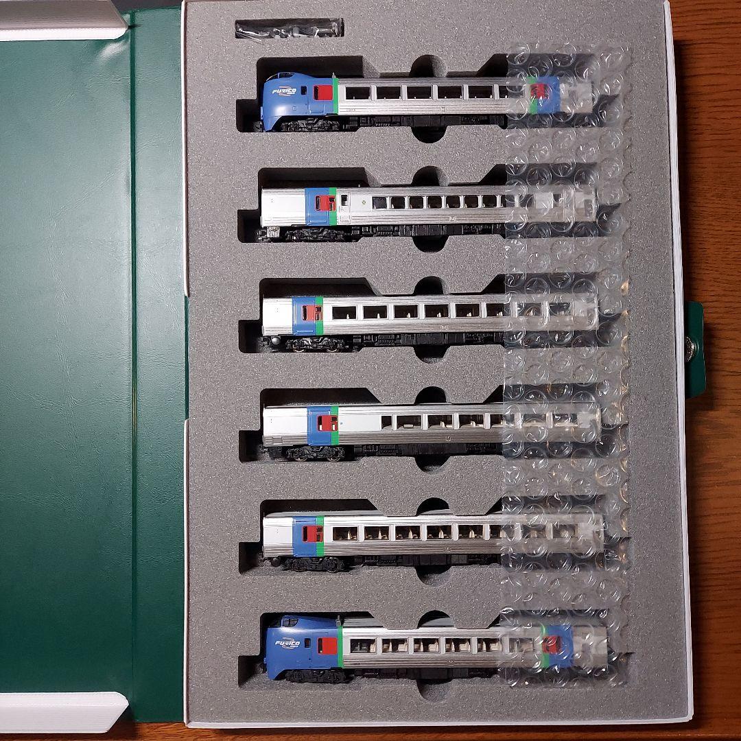 キハ283 nゲージkato 10-476　車両ケース付き