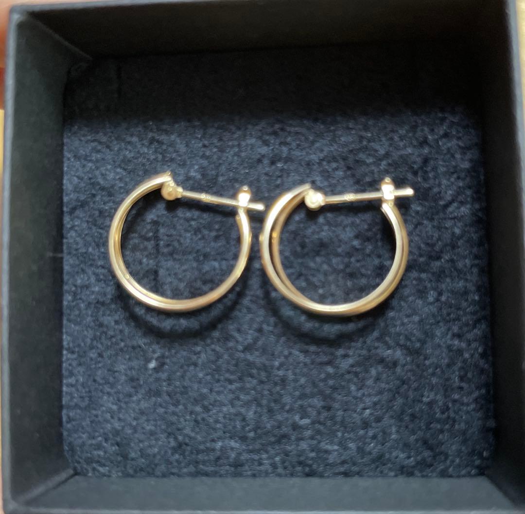 ノワールドプーペ　フープ　ピアス　k10