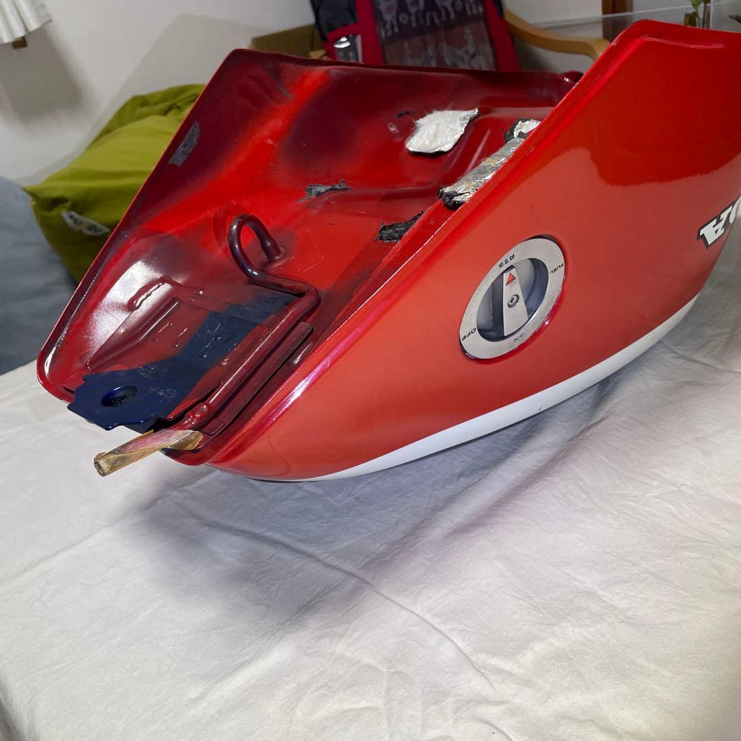 VF1000R 中古燃料タンク