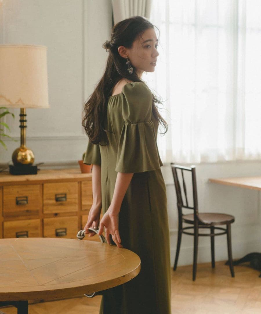 ユ*ン様 kastane オケージョン Bell sleeve color dr