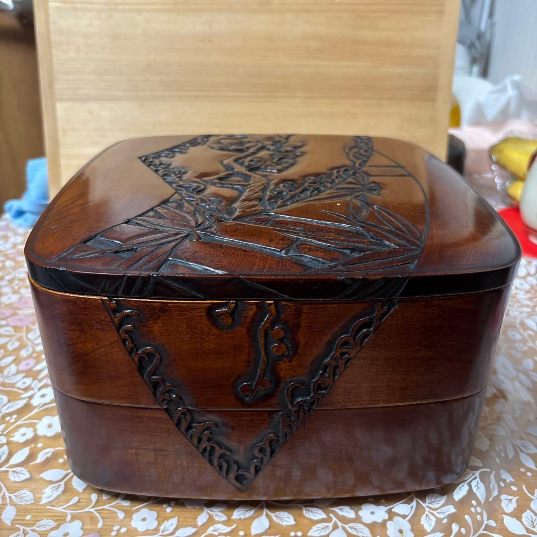 昭和时期 ふき子作 木製彫刻入り収納箱 中型