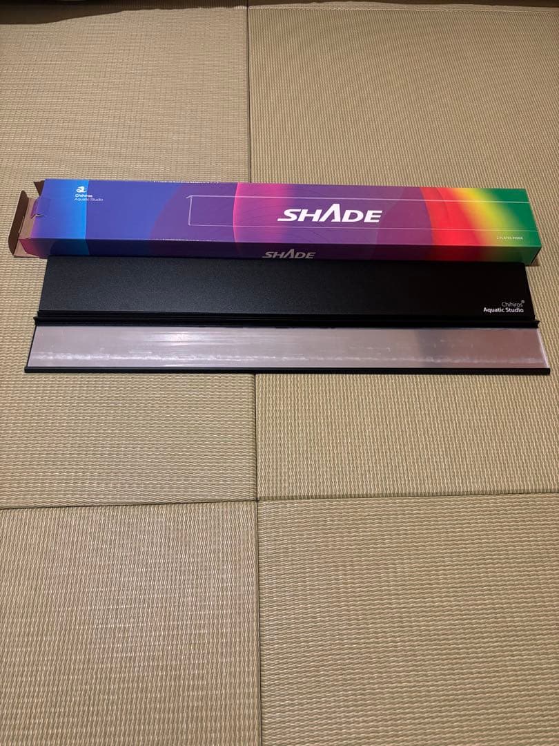 Chihiros WRGB2 60 10周年モデル　シェード＋吊下げ金具付き