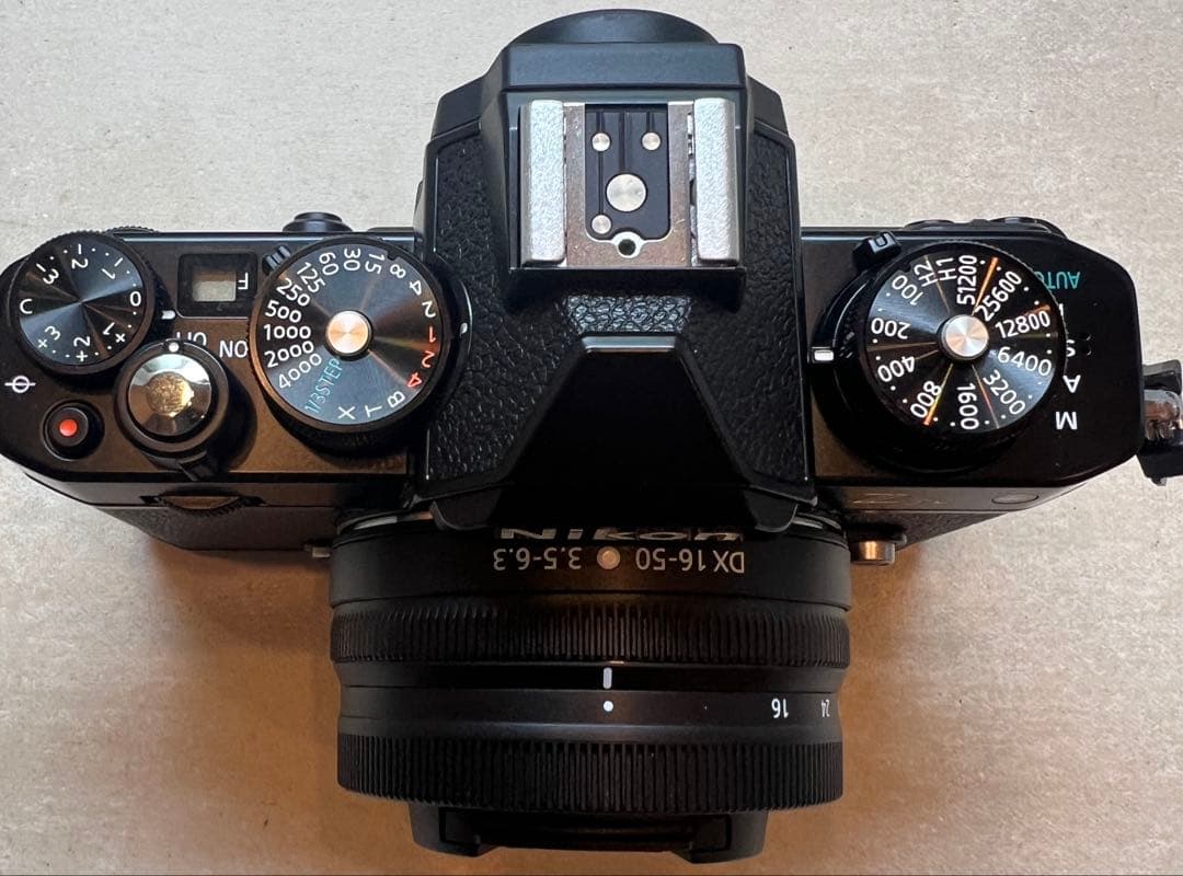 Nikon Z fc 16-50kit + SIGMA16mm/f1.4単焦点