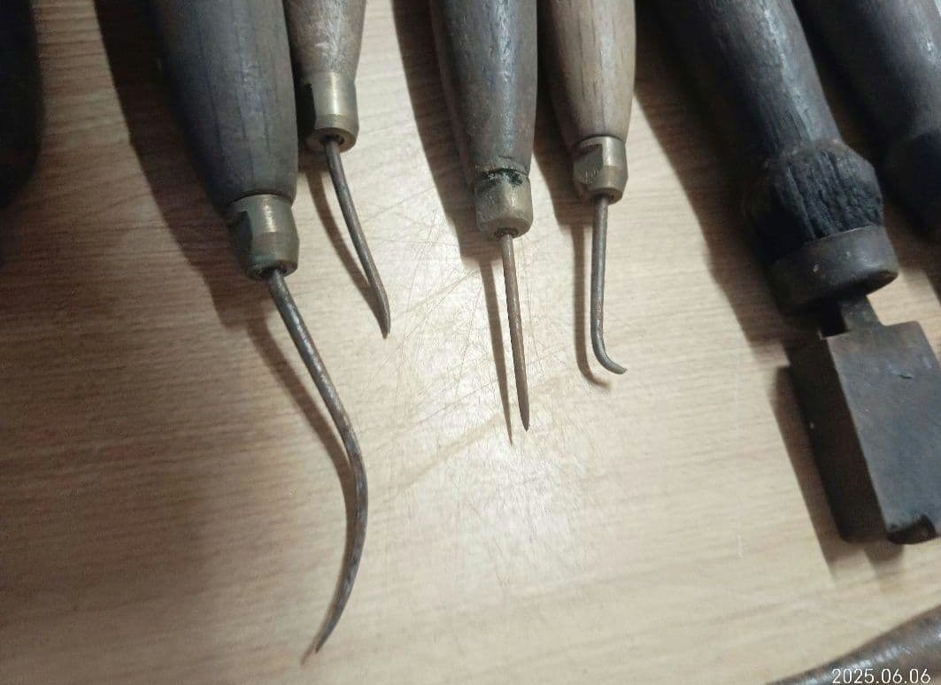 ビンテージ 手縫い靴職人の工具 レザークラフト 革細工 古道具 ハンドメイド