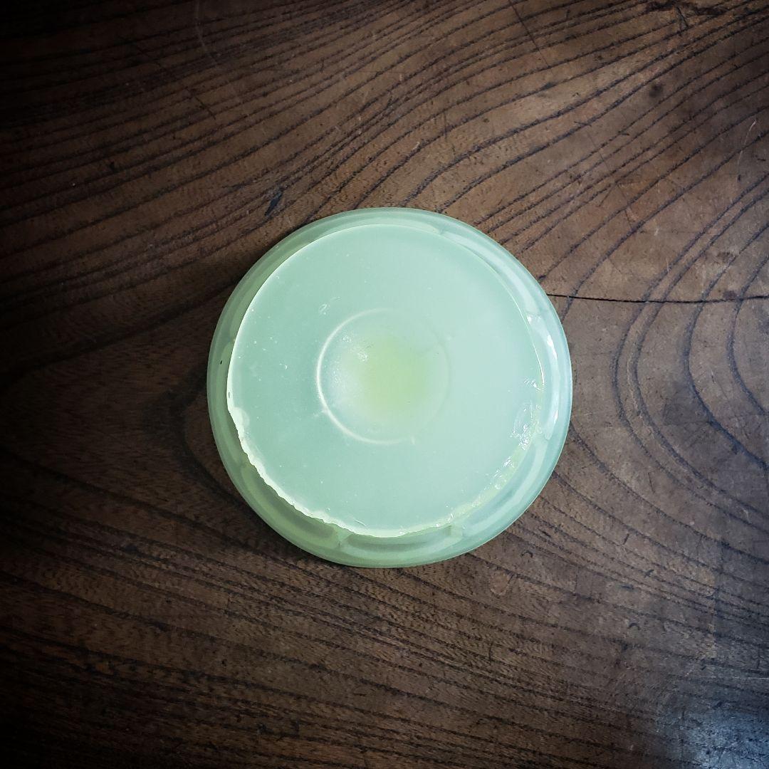 黄練りウランガラス　氷コップ　乳白色　明治　大正ロマン　デザートカップ　訳あり