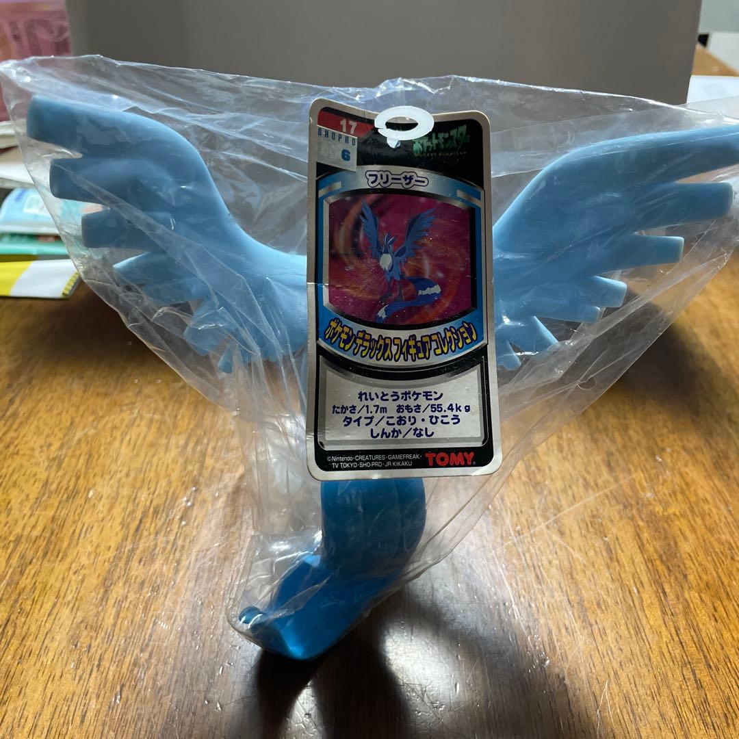 ポケモン デラックスフィギュア ルギア/ファイヤー/サンダー/フリーザー 4体