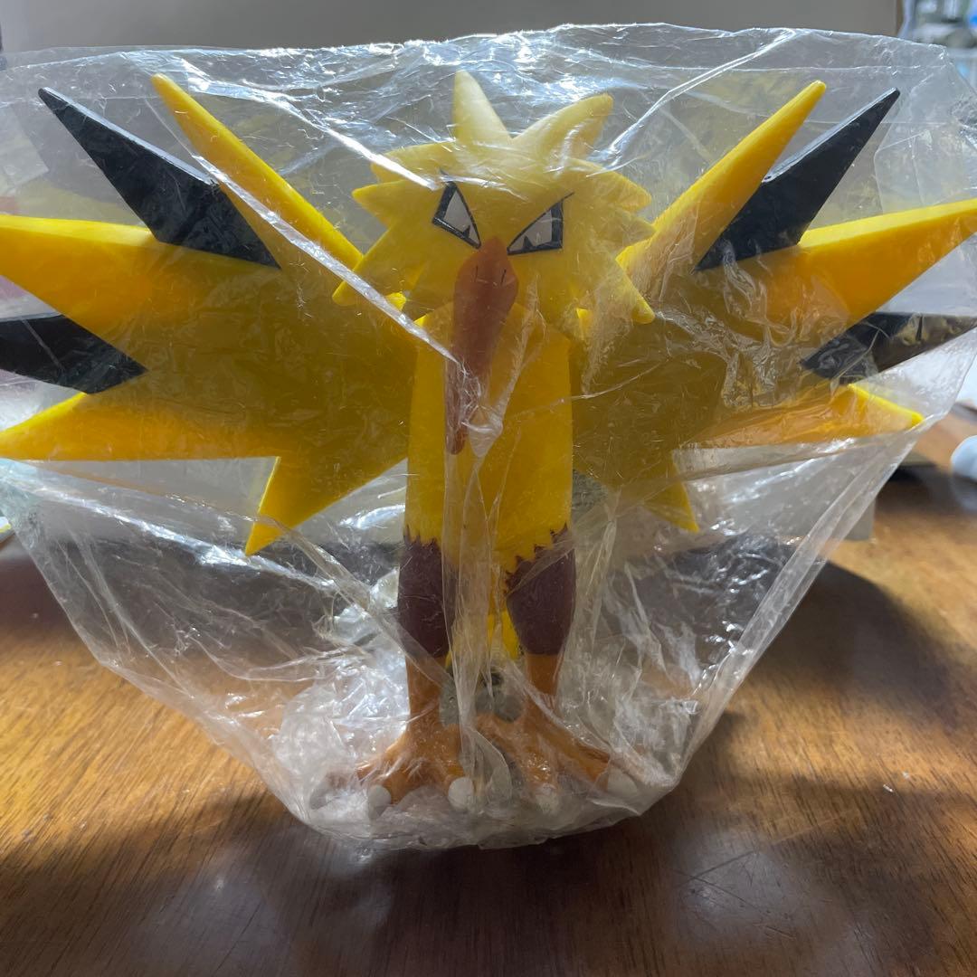 ポケモン デラックスフィギュア ルギア/ファイヤー/サンダー/フリーザー 4体