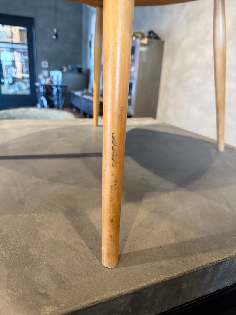 アーコール　ERCOL ラウンドコーヒー　テーブル