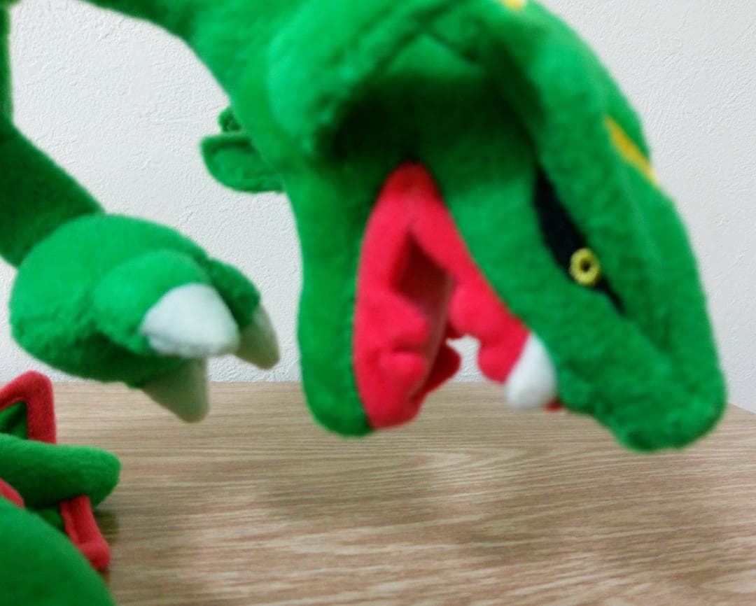 ポケットモンスター ルビー・サファイア　迫力満点　レックウザ　ぬいぐるみ　当時品