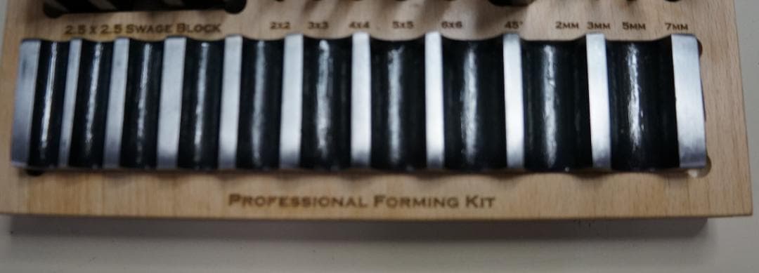 矢坊主、サイコロ台等総数56個　プロ用フォーミングセット