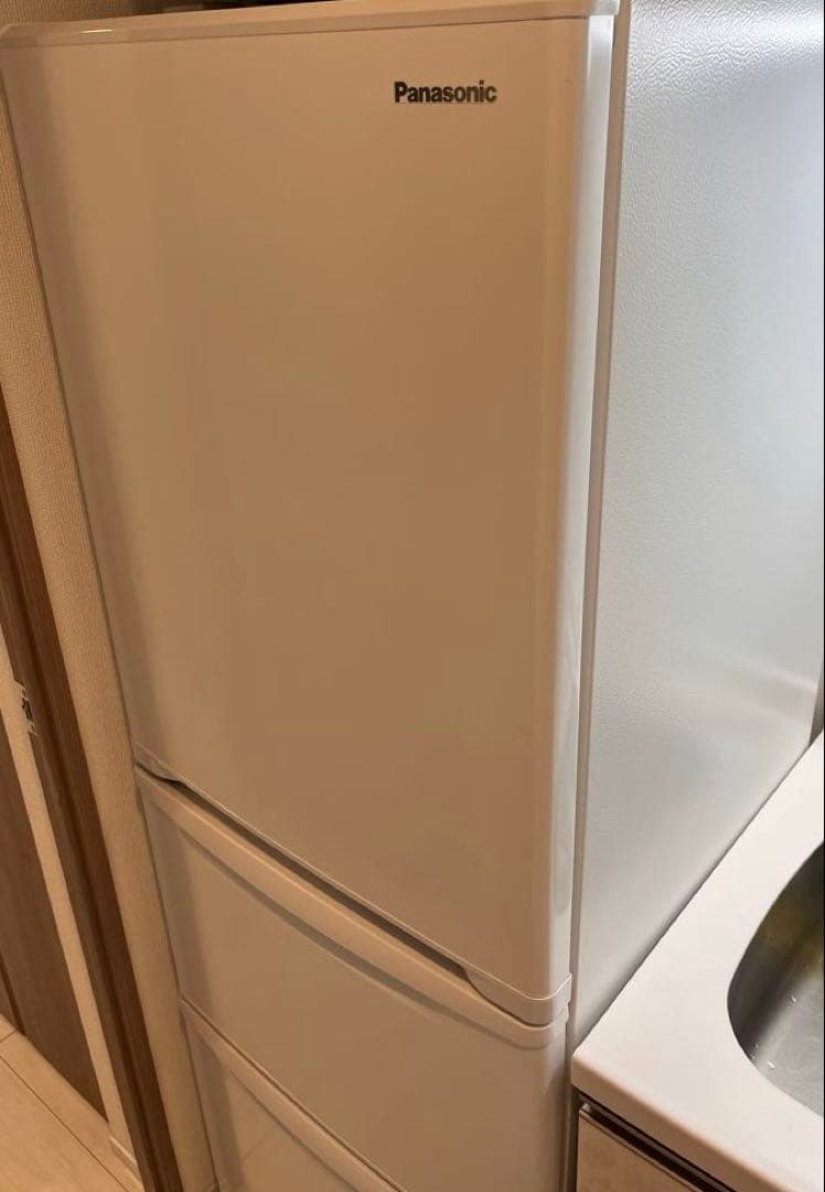 2022年高年式Panasonic 冷蔵庫 NR-C343CL ホワイト動作良好
