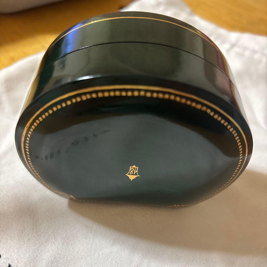 クアラントット　ノベルティ　レザーアクセサリーケース