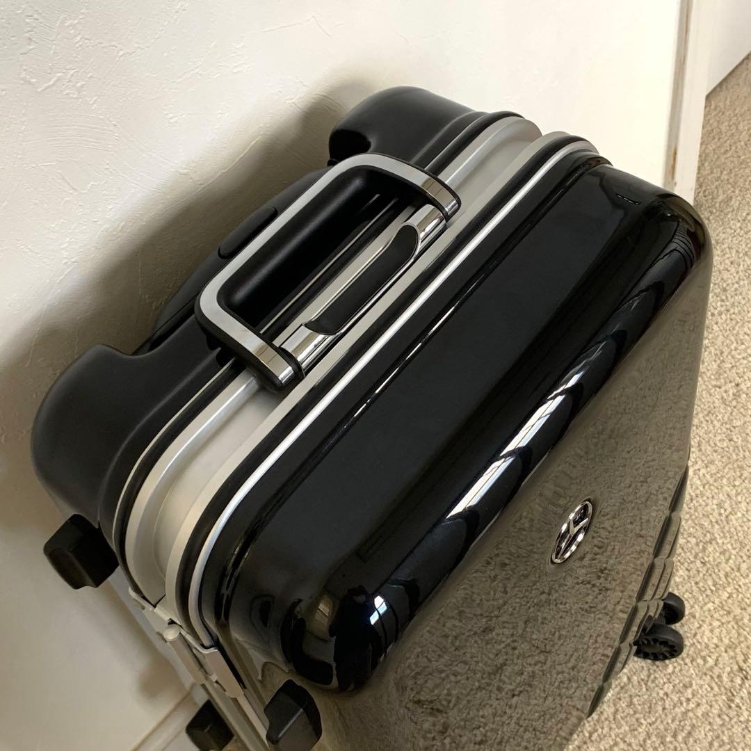 美品　メルセデスベンツ　キャリーケース　4輪　機内持ち込み　TASロック 35ℓ