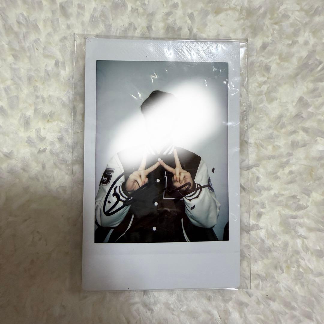 THE BOYZドボイズ キュー Q 直筆サイン入り ポラロイド ポラ チェキ