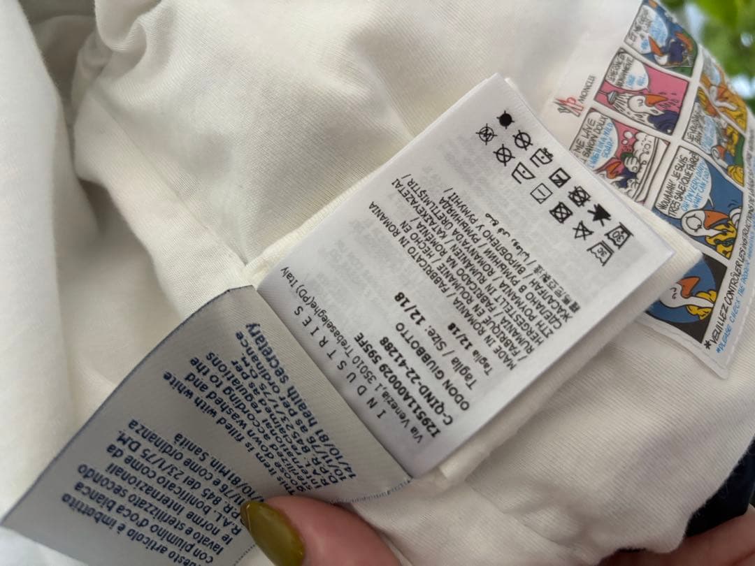 モンクレール ベビー　ダウンジャケット