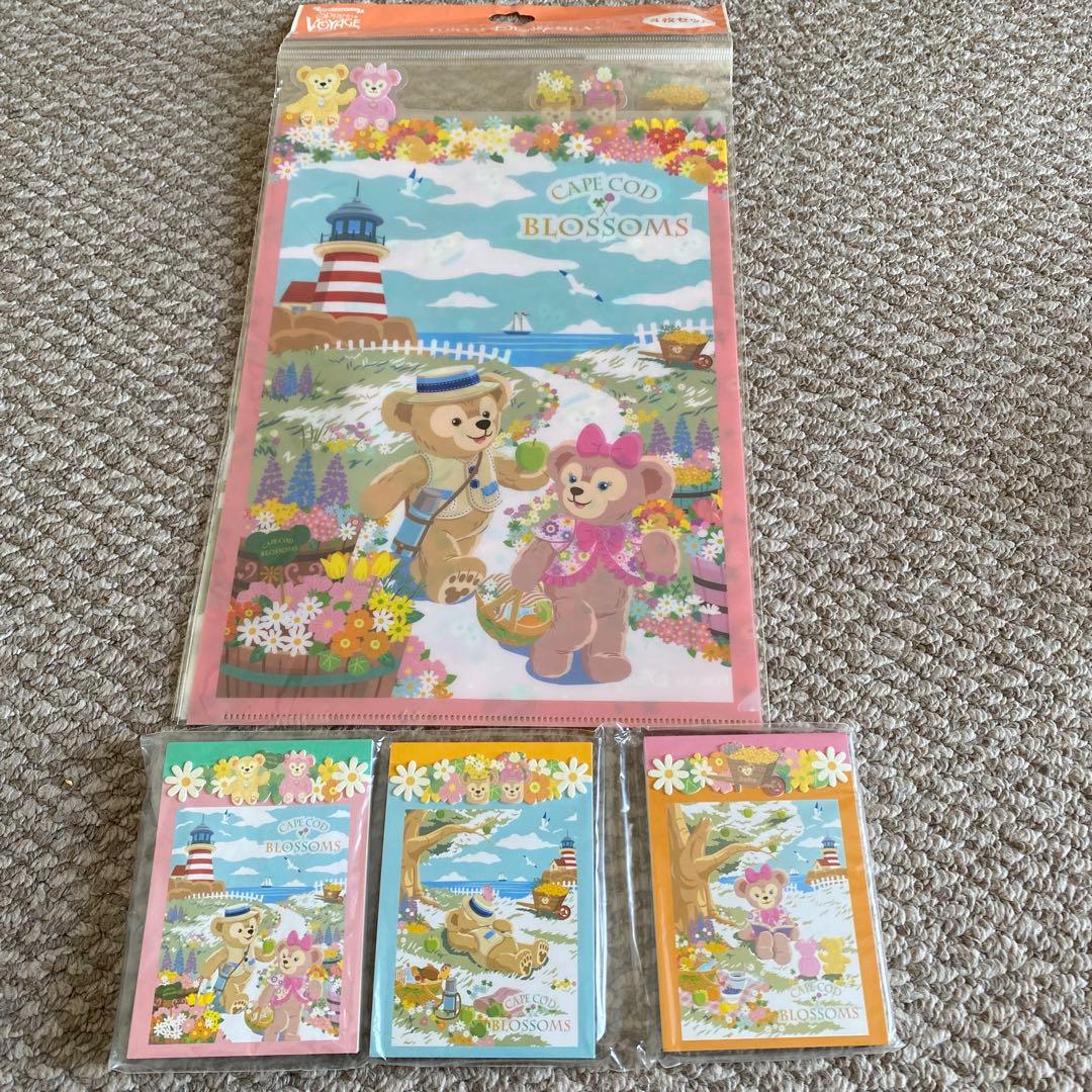 新品【大変希少】ダッフィ シェリーメイ クリアファイル メモ