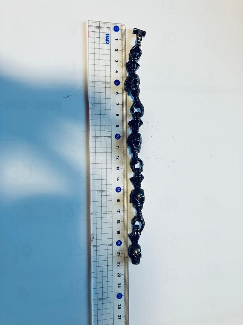 スカルブレスレット