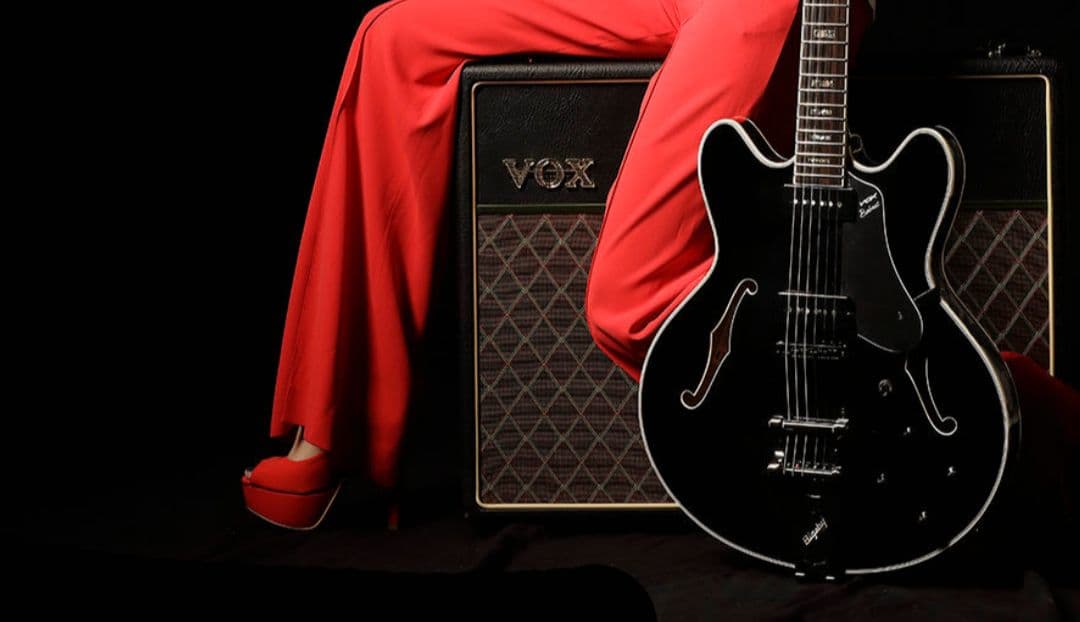 Vox Bobcat V90 with Bigsby ブラック