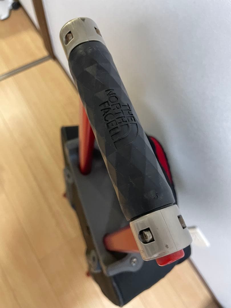 nuts 　　THE NORTH FACE キャリーケース