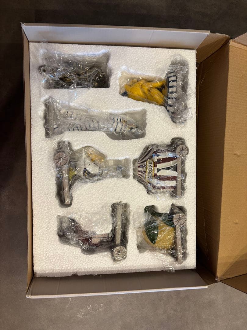 値下げ【美品】コンゲススロイドKonges Sloejd バースデートレイン