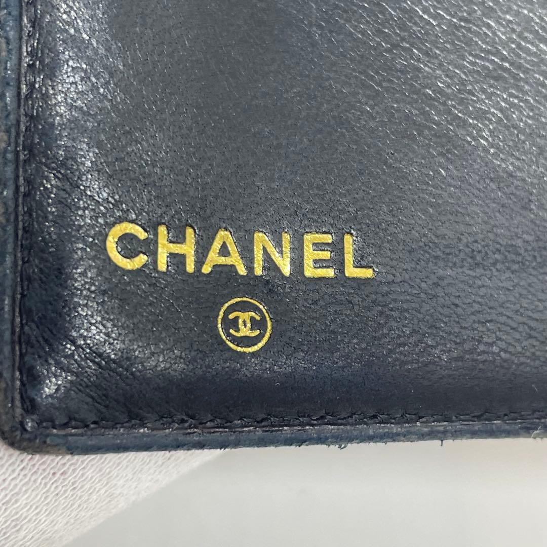 【使用感あり】シャネル CHANEL キャビアスキン 二つ折り財布 がま口
