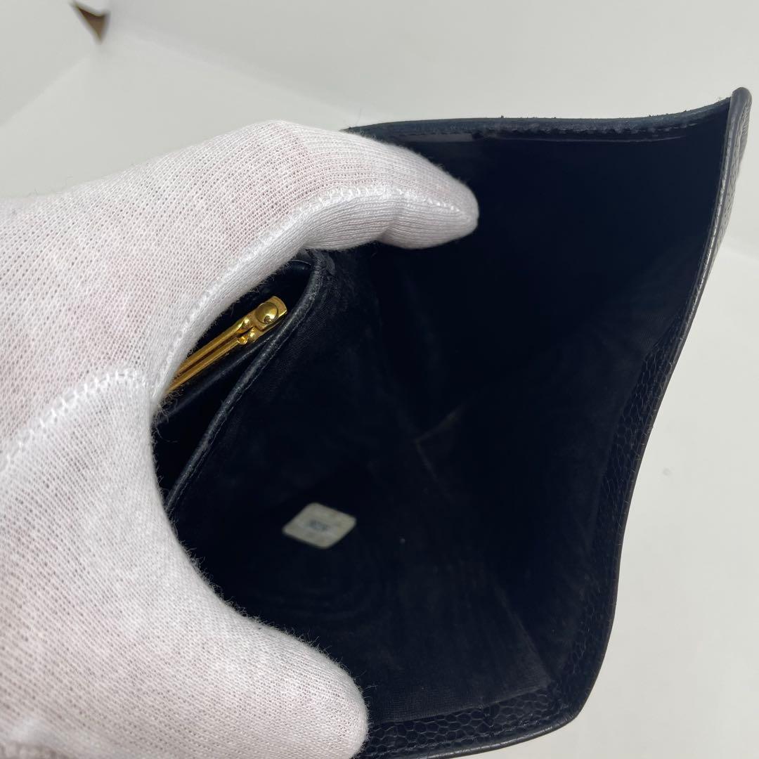 【使用感あり】シャネル CHANEL キャビアスキン 二つ折り財布 がま口